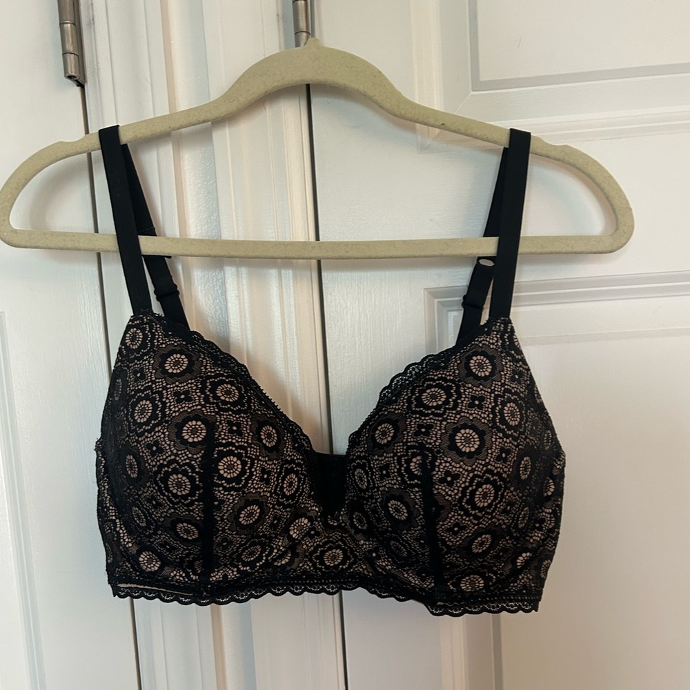 Aerie Black Lace Underwire Plunge Bra 34DD